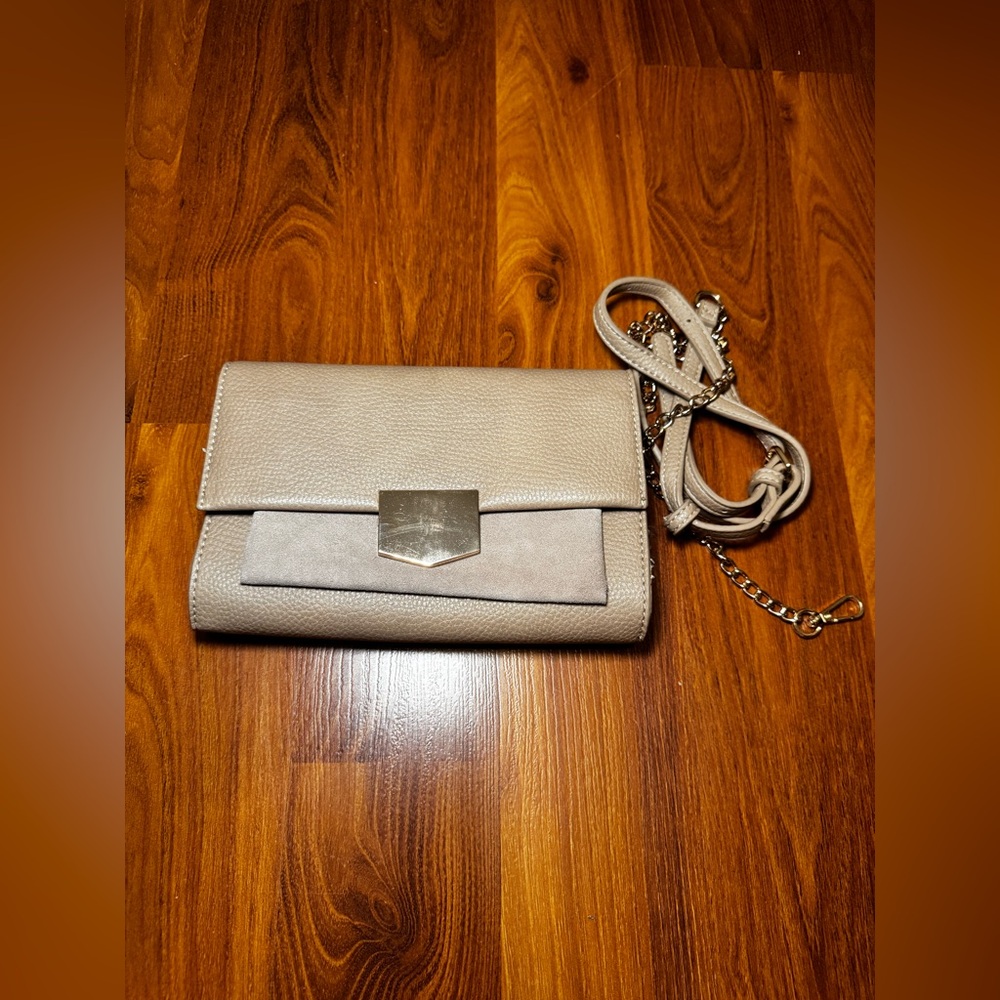 Women’s Elegant Neutral Leather Crossbody Bag